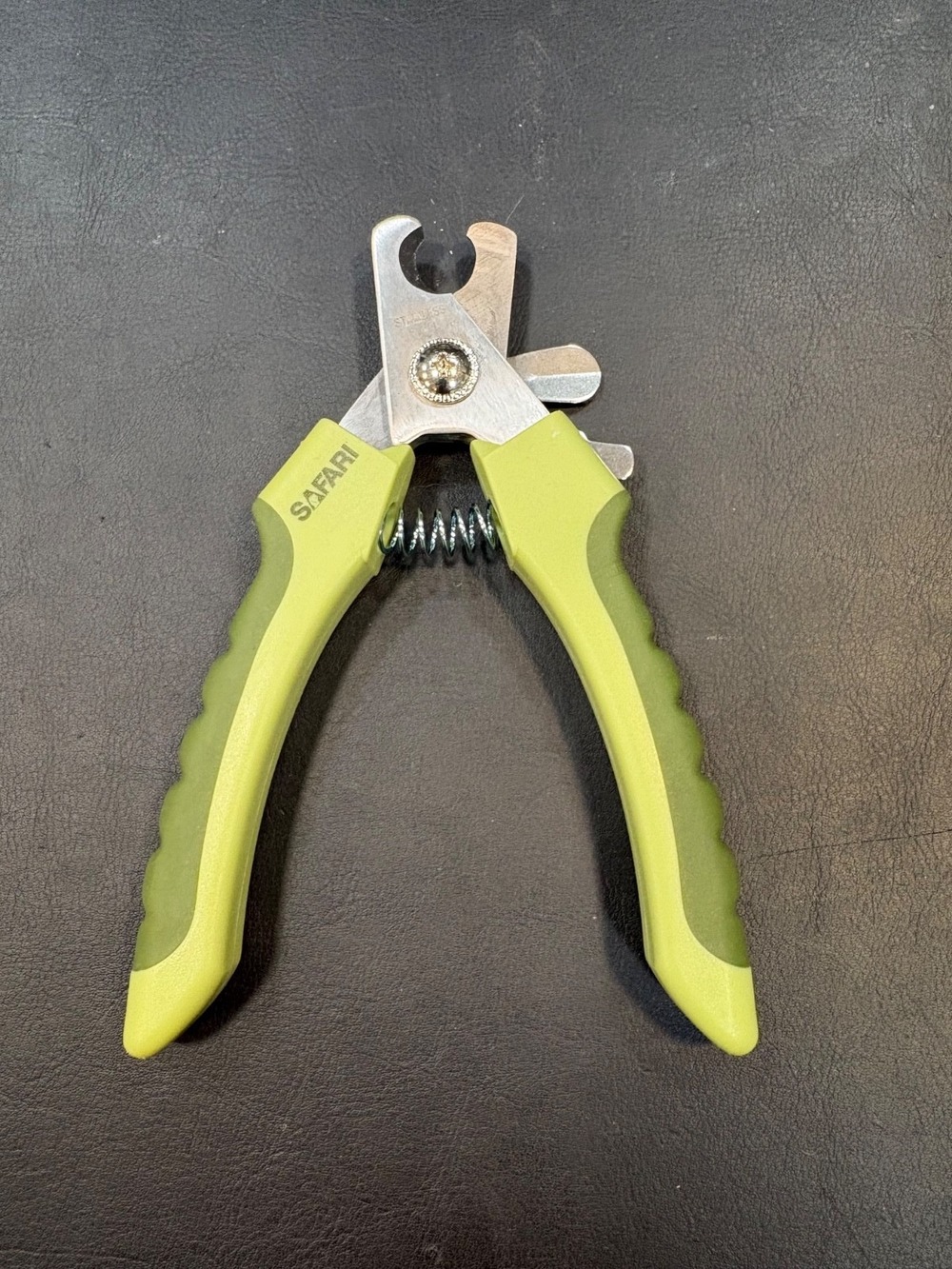 SAFARI Dog Nail Clippers Stainless Steel Rubber Handgrip 6"